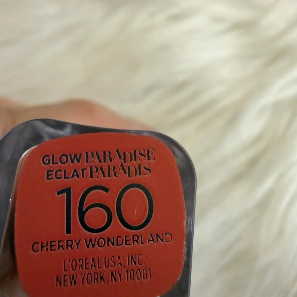 🩷5/$10 Shimmering Lipstick